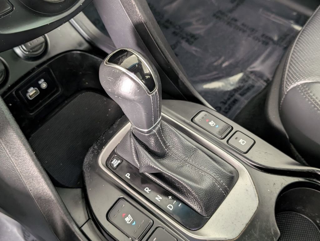 Used 2017 Hyundai Santa Fe Sport image 20