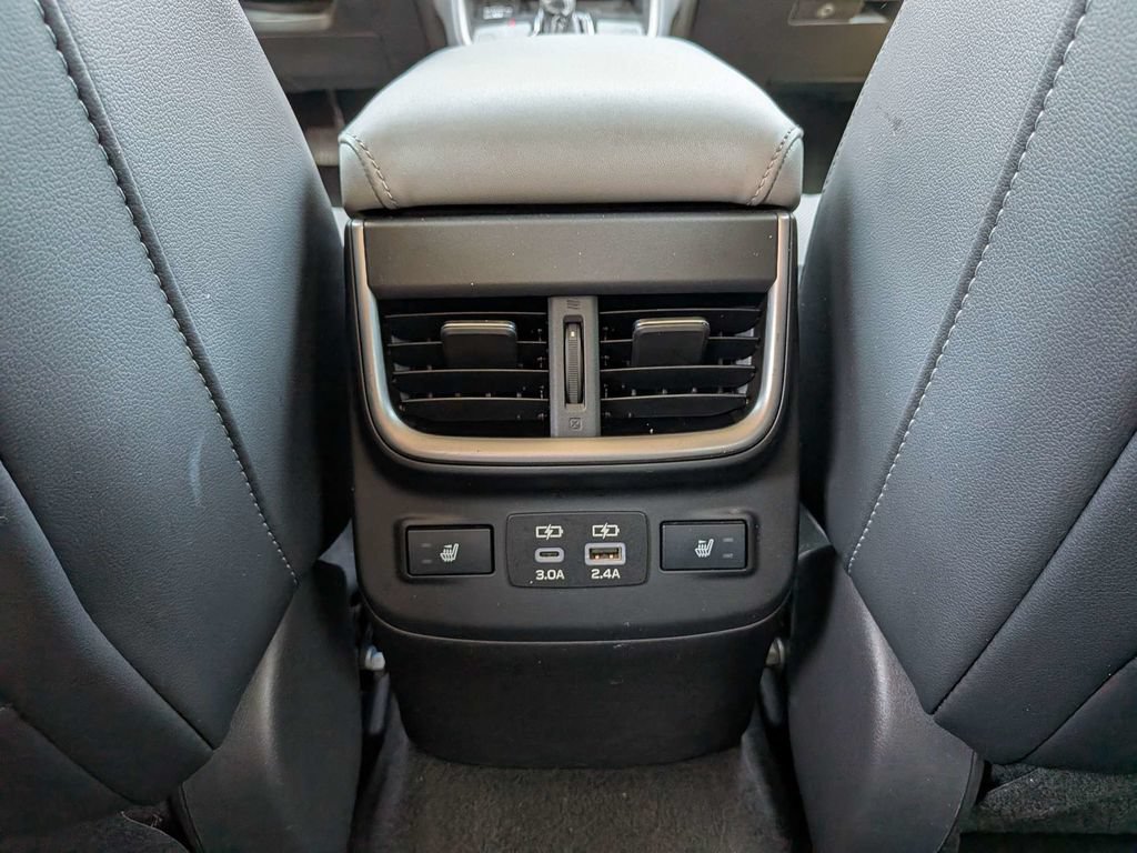 Used 2023 Subaru Outback Limited AWD/4WD image 16
