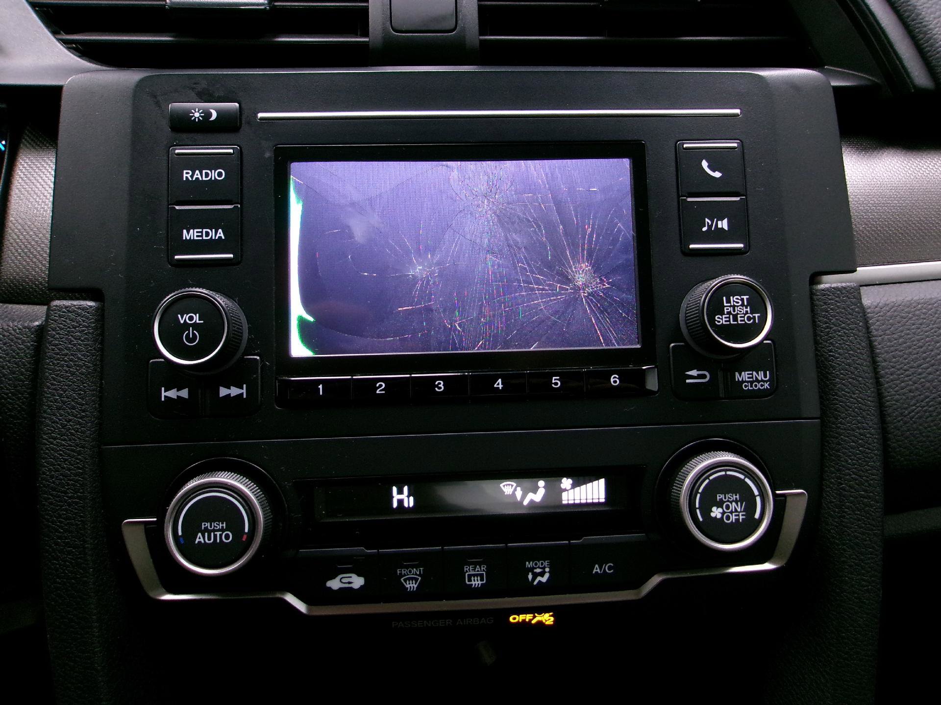 Used 2021 Honda Civic LX image 4