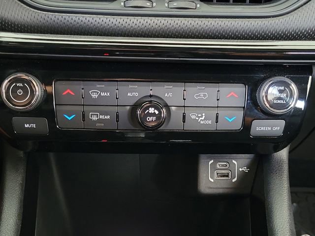 Used 2022 Jeep Compass Altitude w/ Convenience Group image 9