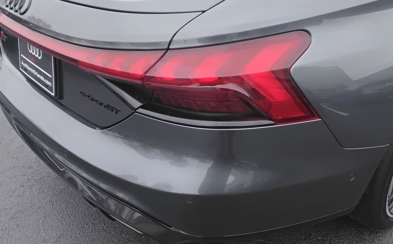 Used 2023 Audi RS e-tron GT w/ Ceramic Brake Package image 9