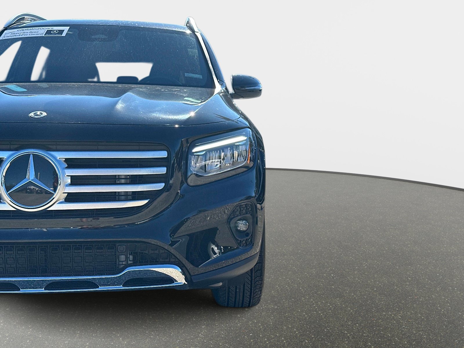 Used 2025 Mercedes-Benz GLB 250 image 9