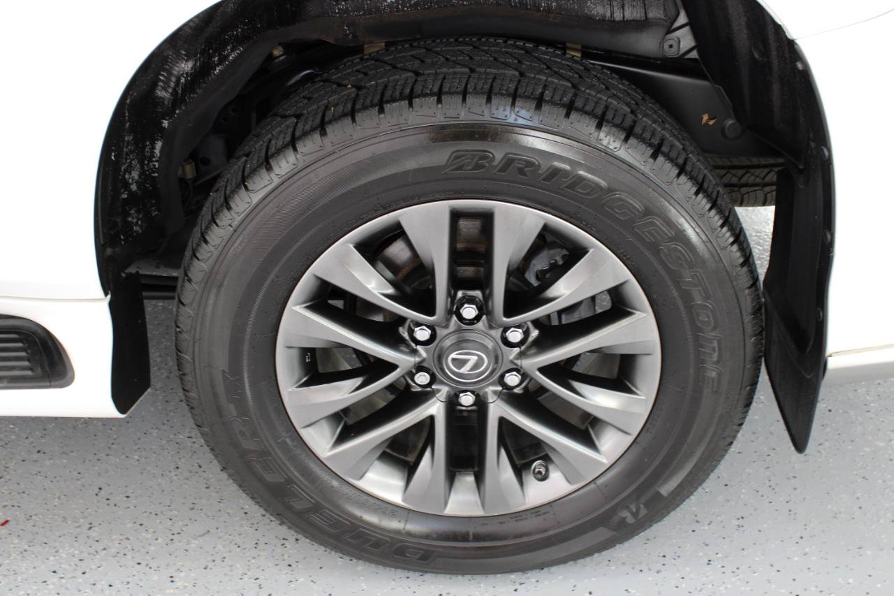 Used 2018 Lexus GX 460 Premium AWD/4WD image 83