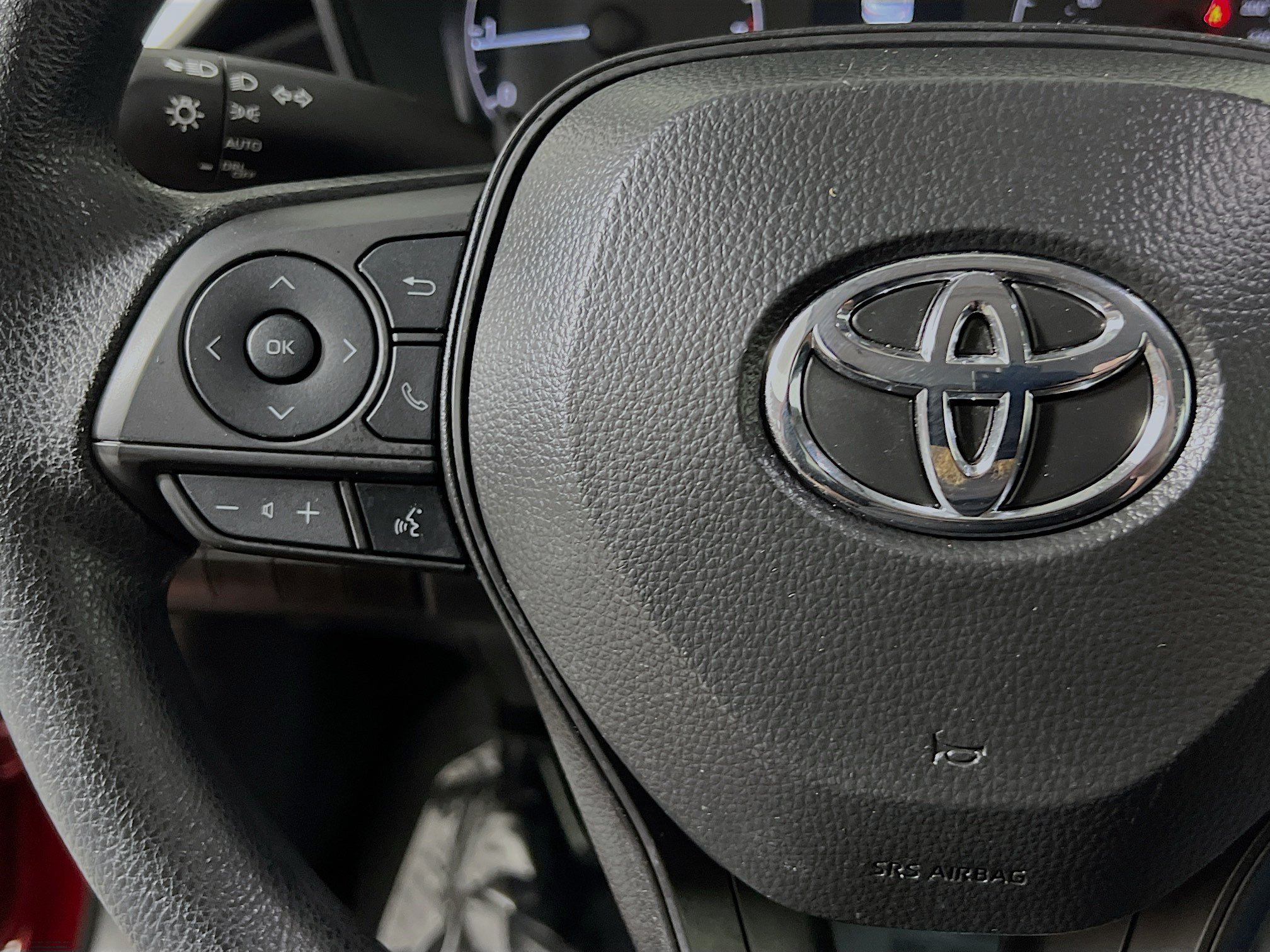 Used 2025 Toyota Corolla LE FWD image 19