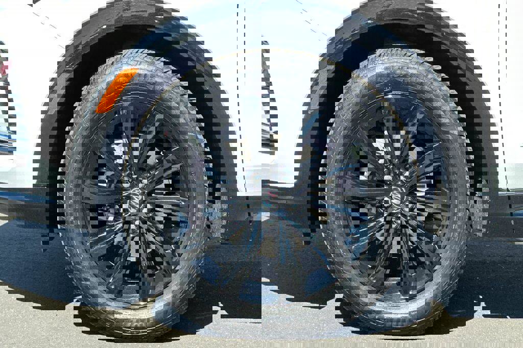 Used 2025 Buick Envista Sport Touring w/ Convenience II Package image 24