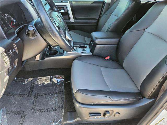 Used 2023 Toyota 4Runner SR5 Premium w/ SR5 Premium Package image 15