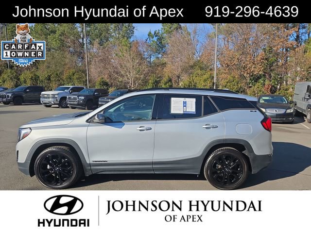 Used 2020 GMC Terrain SLE w/ Elevation Edition image 19