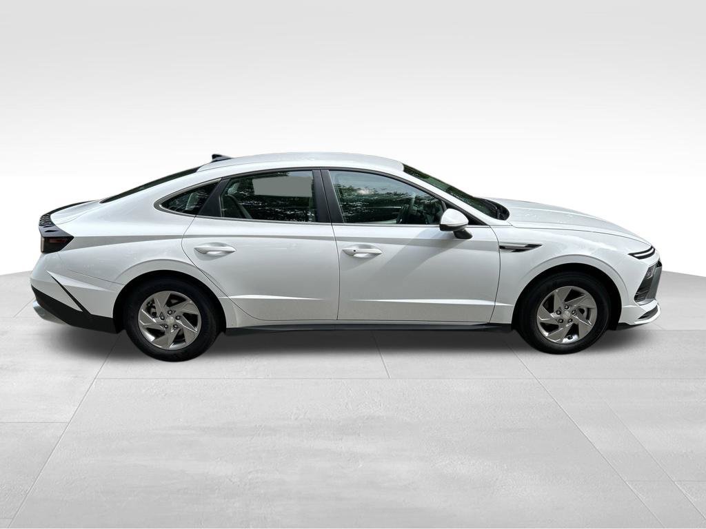 Certified 2026 Hyundai Sonata SE FWD image 7