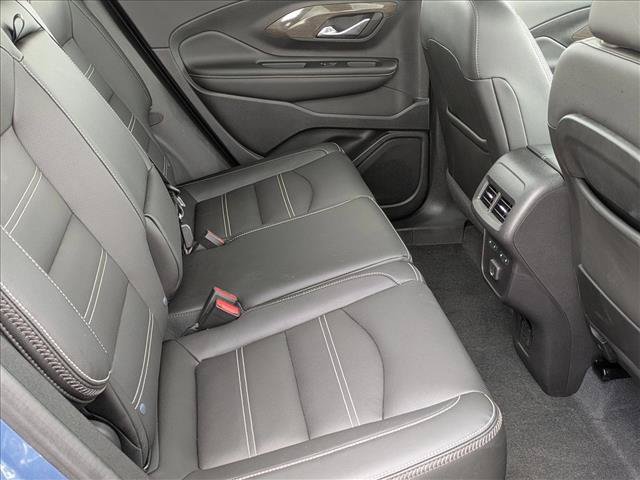 Used 2024 GMC Terrain Denali w/ Denali Premium Package AWD/4WD image 21