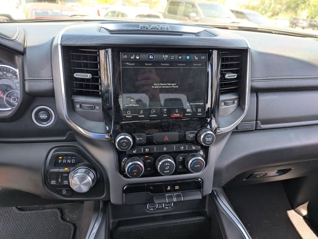 Used 2024 RAM 1500 Laramie AWD/4WD image 16