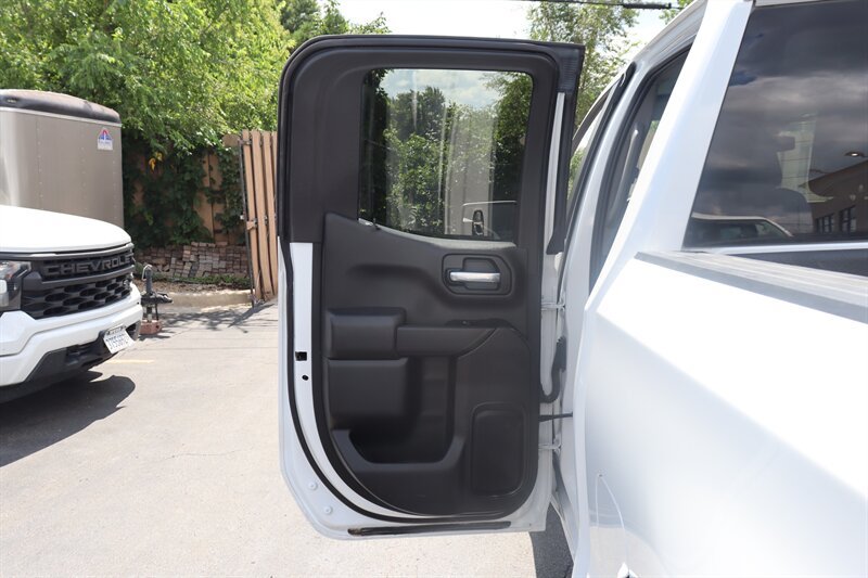 Used 2023 Chevrolet Silverado 1500 W/T w/ WT Value Package AWD/4WD image 27