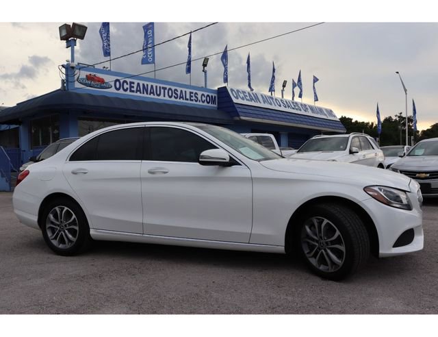 Used 2018 Mercedes-Benz C 300 4MATIC Sedan image 13