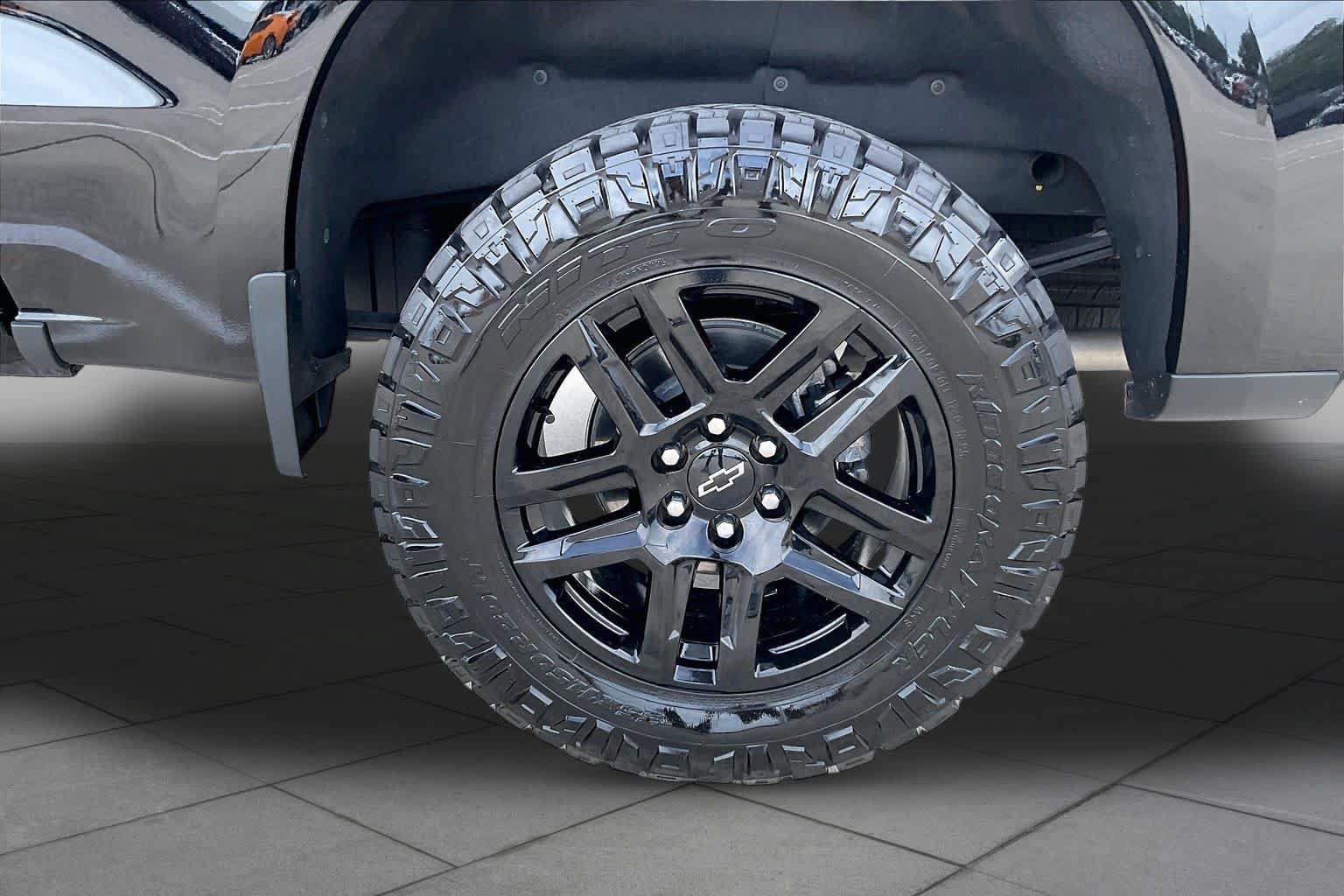 Certified 2025 Chevrolet Silverado 1500 LT Trail Boss w/ Convenience Package II AWD/4WD image 11