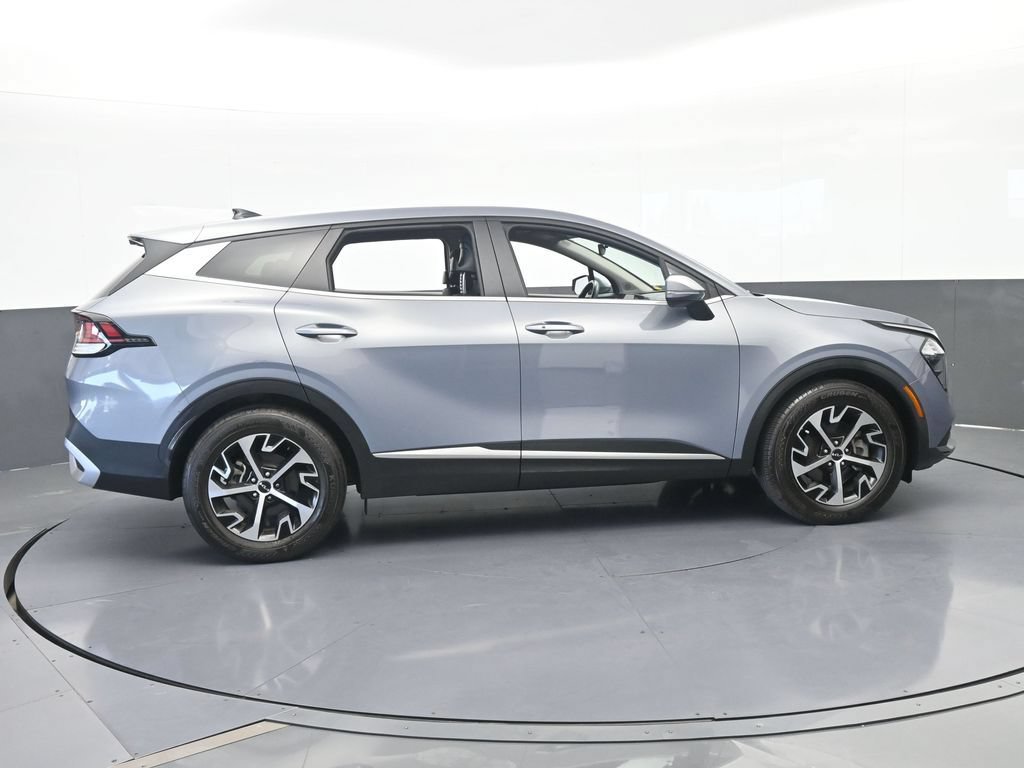 Used 2023 Kia Sportage EX FWD image 7