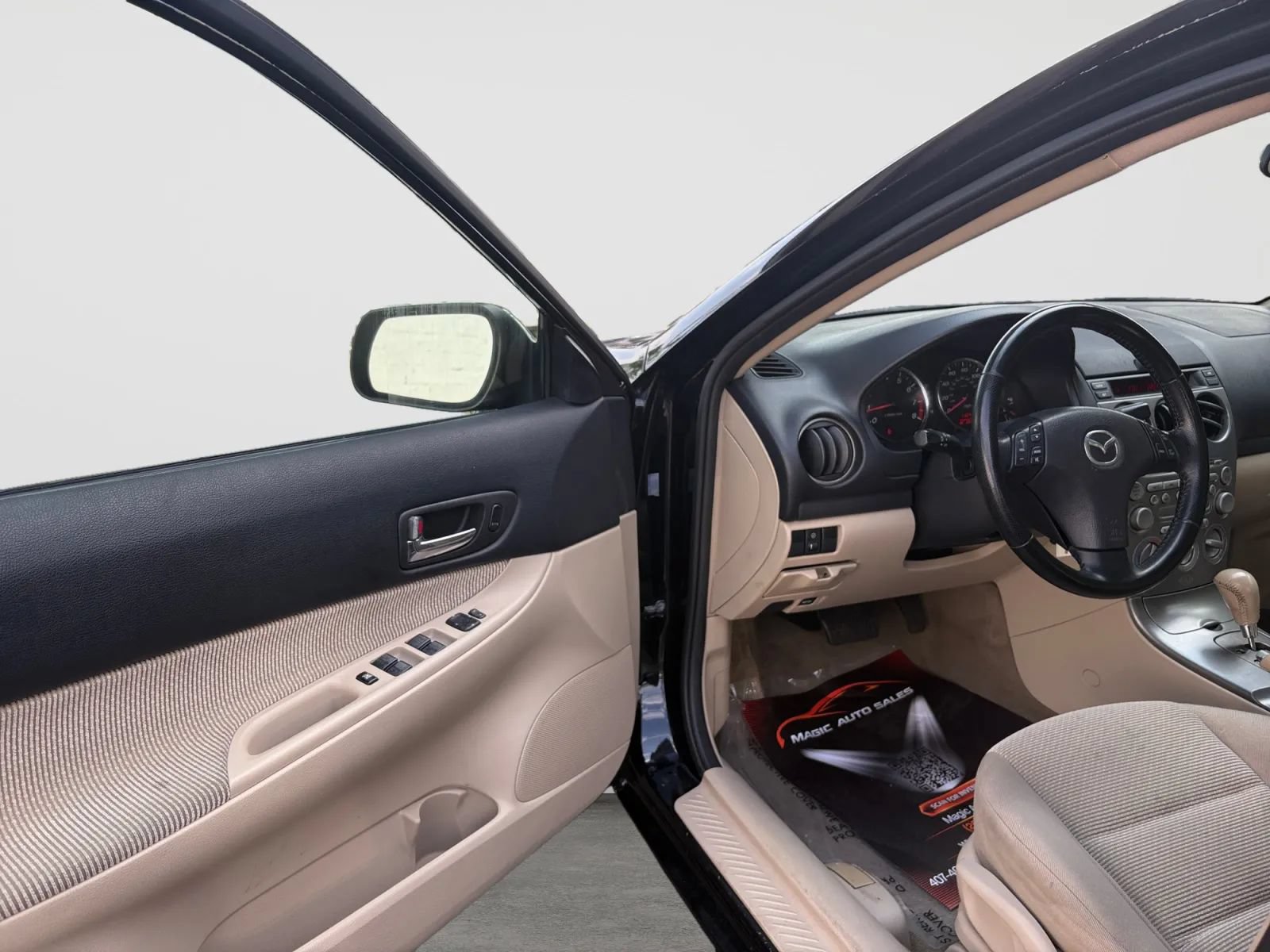 Used 2005 MAZDA MAZDA6 i FWD image 11