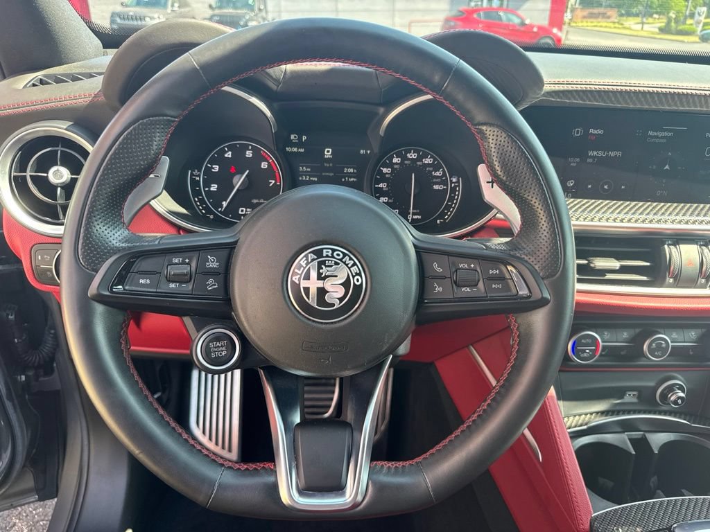 Used 2020 Alfa Romeo Stelvio Ti Sport AWD/4WD image 35