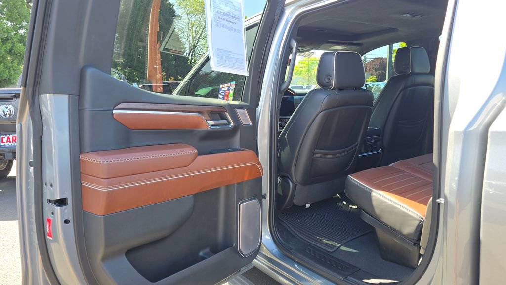 Used 2023 GMC Sierra 1500 Denali Ultimate AWD/4WD image 54
