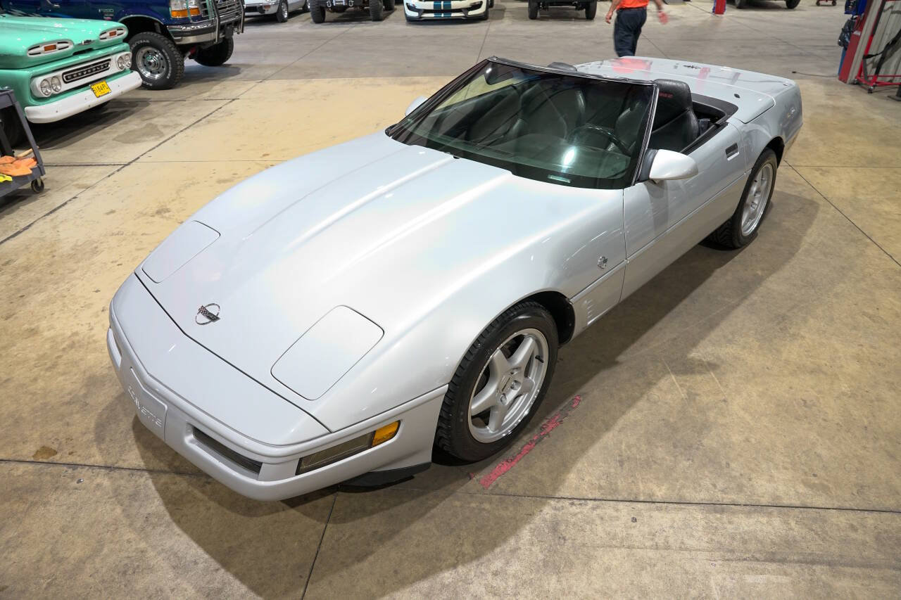 Used 1996 Chevrolet Corvette Convertible RWD image 15