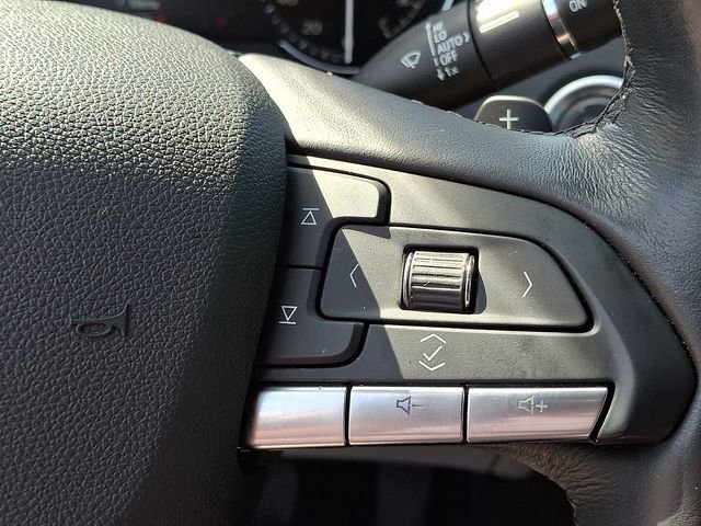 Used 2023 Cadillac XT4 Premium Luxury w/ Enhanced Visibility Package image 19