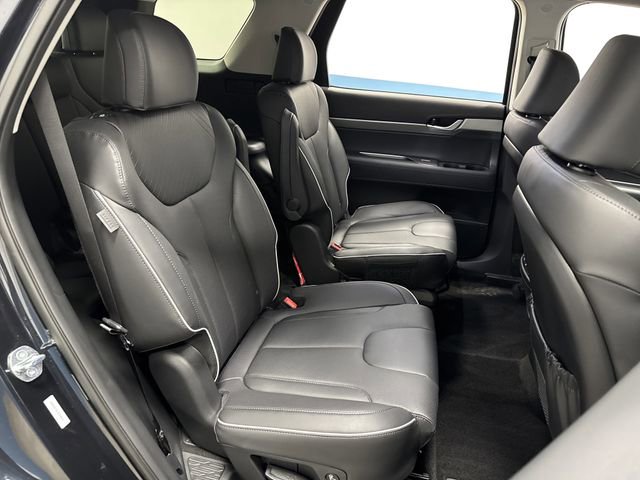 Used 2025 Hyundai Palisade SEL image 32