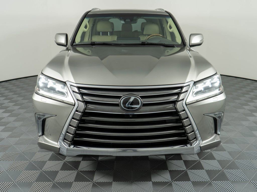 Used 2016 Lexus LX 570 4WD w/ Luxury Package image 3