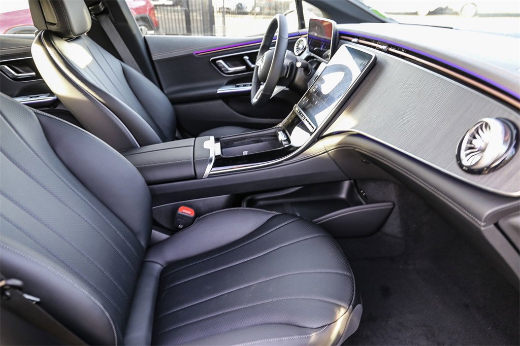 Used 2024 Mercedes-Benz EQE 350+ 4MATIC Sedan image 21