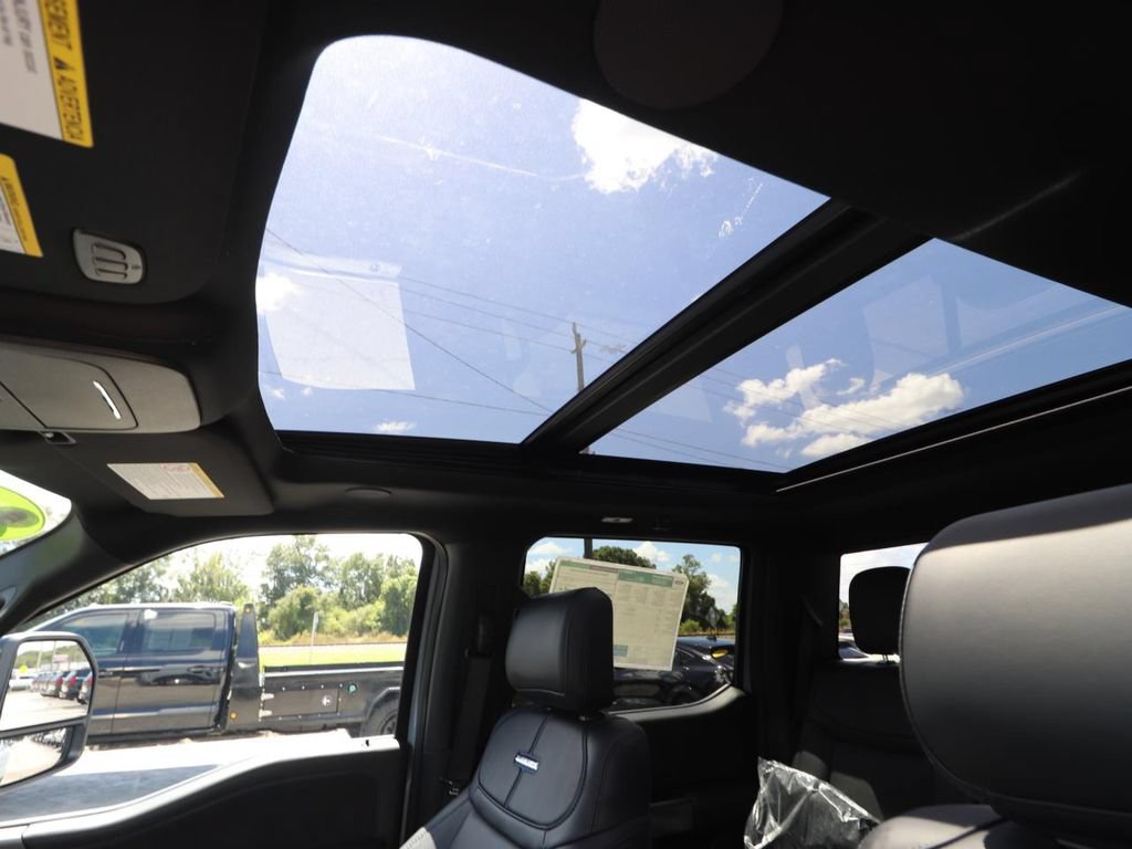New 2027 Ford F350 Platinum w/ FX4 Off-Road Package AWD/4WD image 6