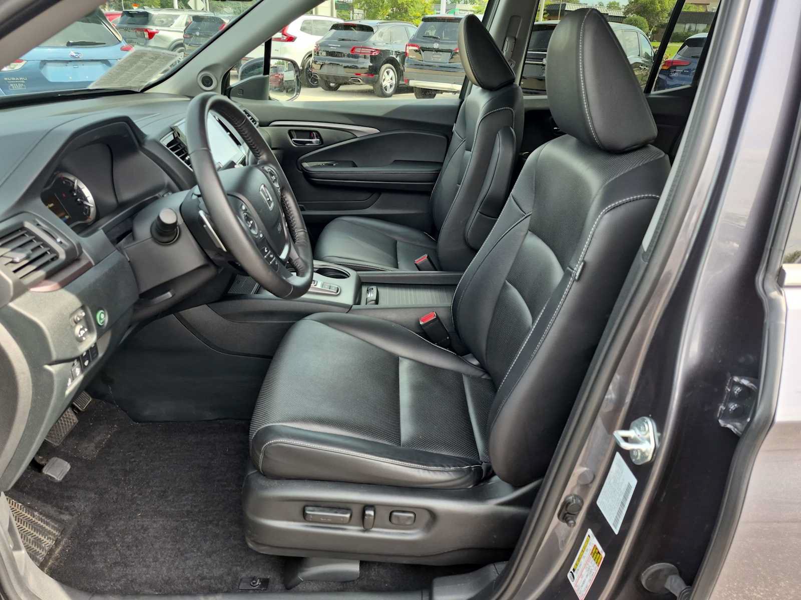 Used 2023 Honda Ridgeline RTL-E image 16