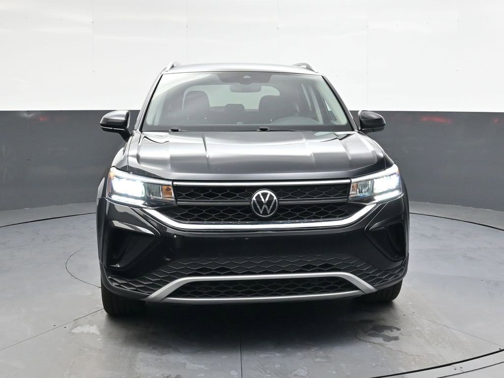 Used 2024 Volkswagen Taos SE image 10