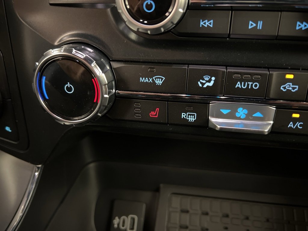 New 2025 Ford F150 XLT w/ Equipment Group 303A High image 14