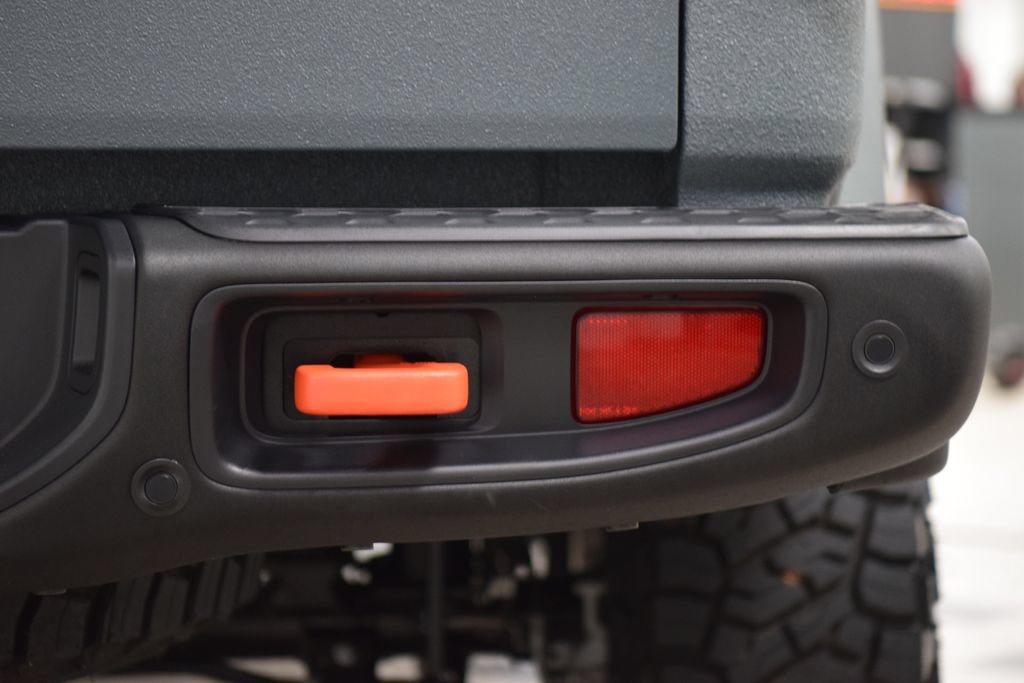 Used 2026 Jeep Gladiator Mojave AWD/4WD image 26
