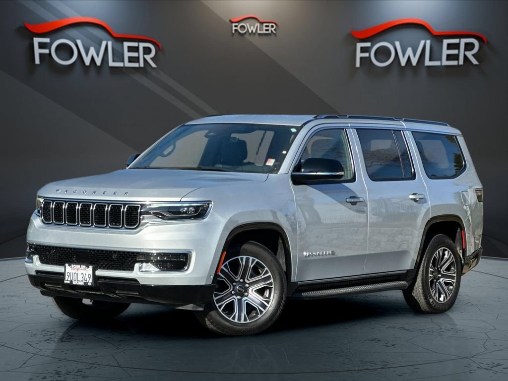 Used 2025 Jeep Wagoneer 4WD