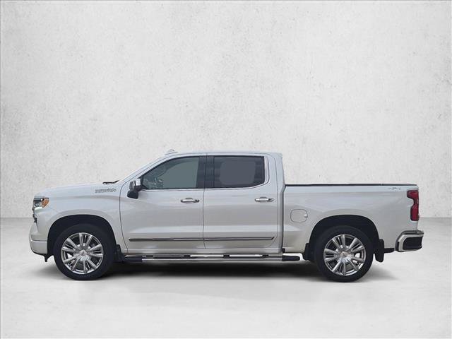 Used 2022 Chevrolet Silverado 1500 High Country w/ High Country Premium Package AWD/4WD image 9