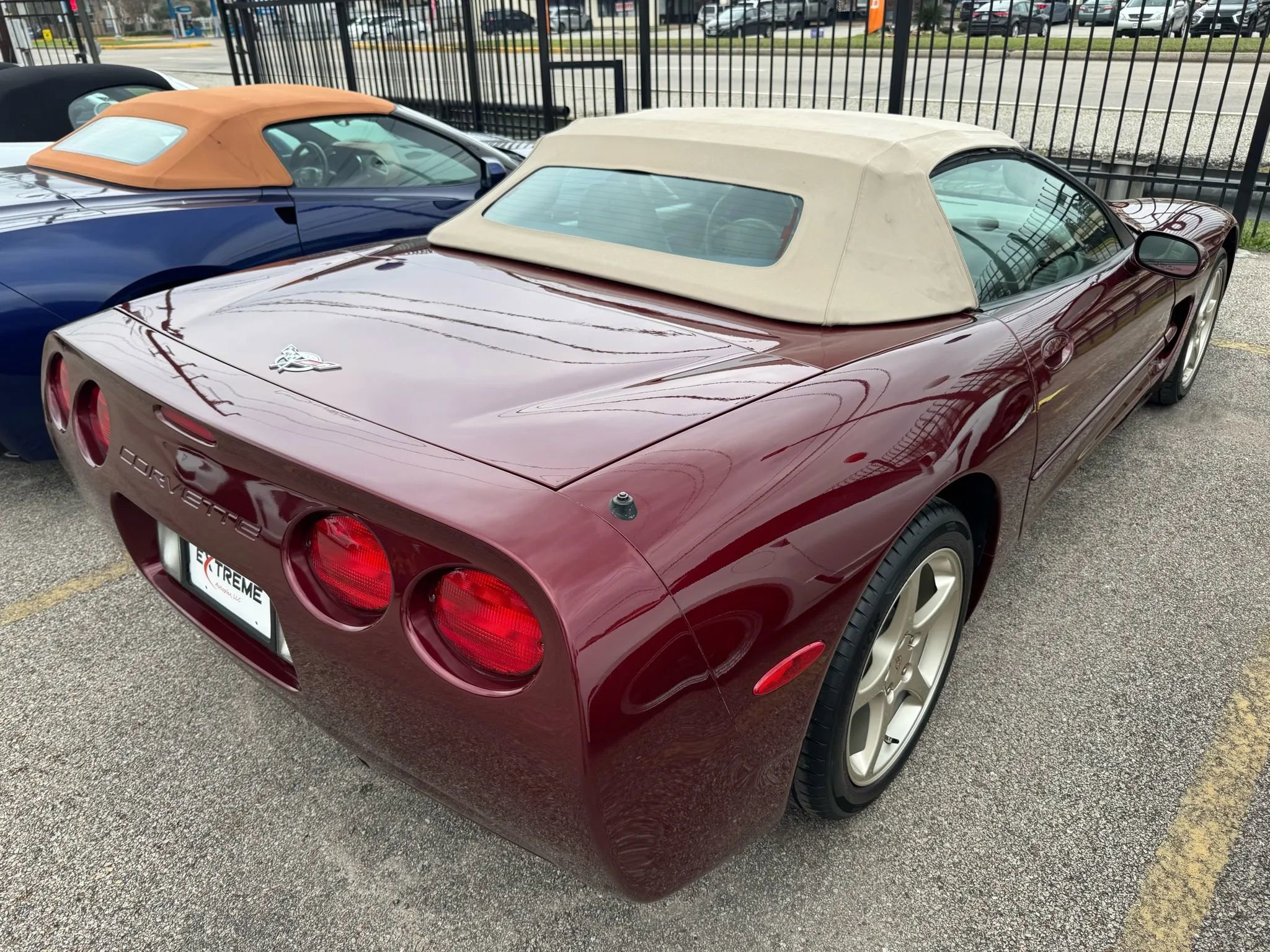 Used 2003 Chevrolet Corvette Convertible w/ Preferred Equipment Group1 image 40