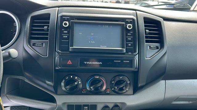 Used 2015 Toyota Tacoma PreRunner w/ Convenience Package RWD image 20