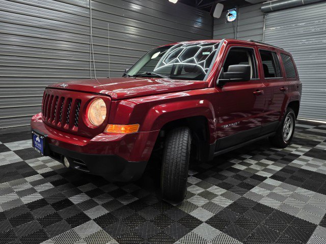 Used 2015 Jeep Patriot Sport w/ Power Value Group FWD image 34