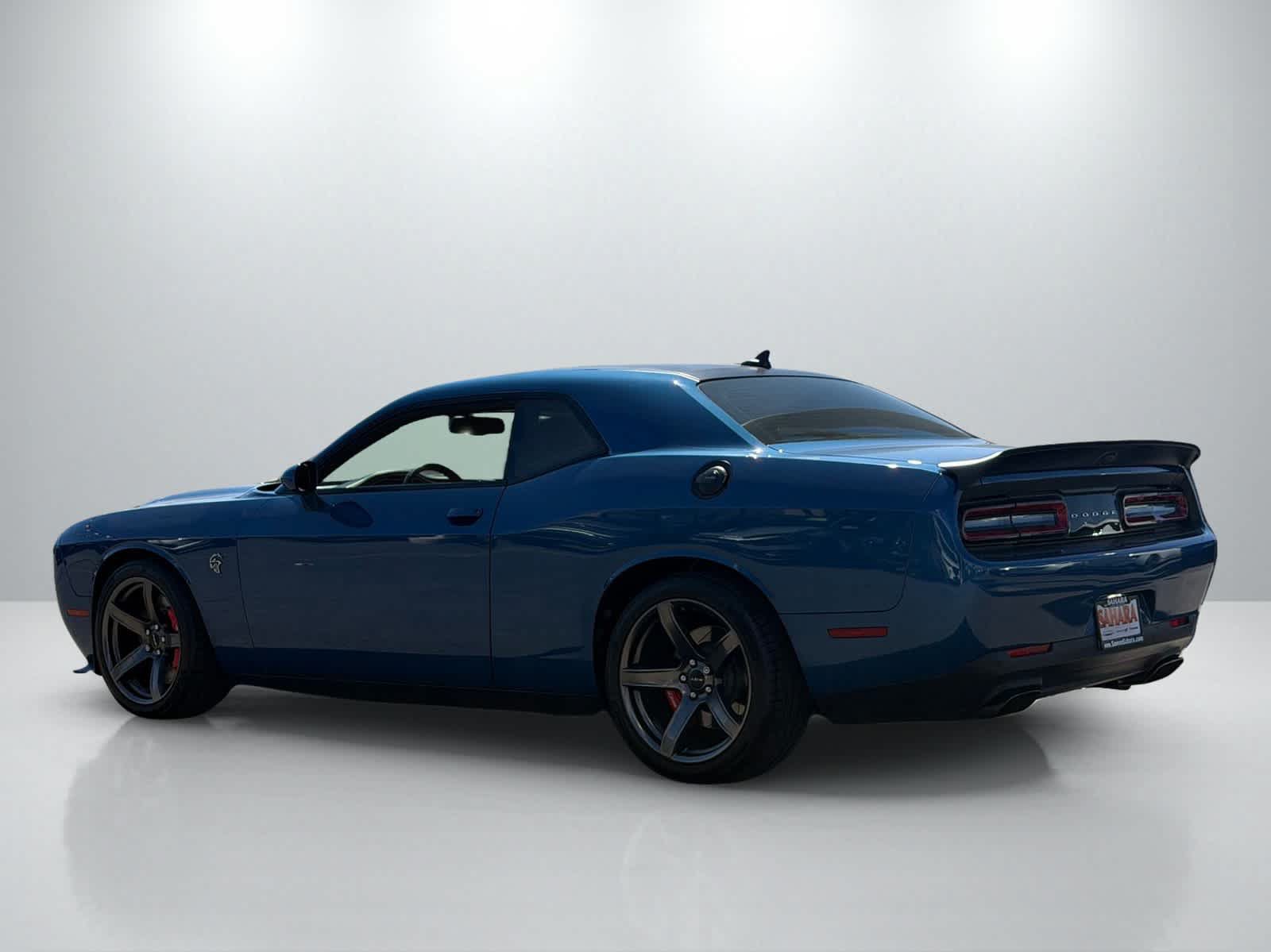 Used 2022 Dodge Challenger SRT Hellcat w/ Plus Package RWD image 4