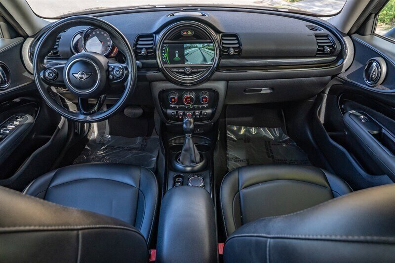 Used 2019 MINI Cooper Clubman FWD image 9