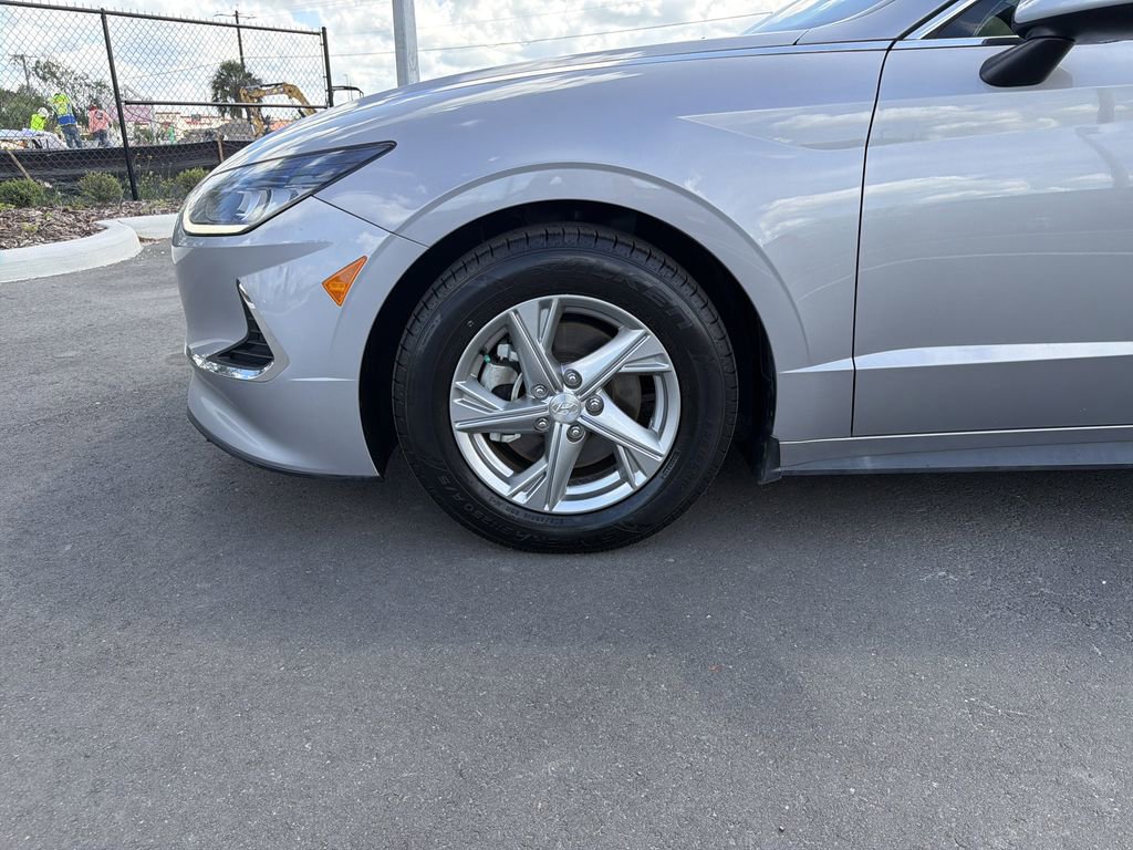 Used 2023 Hyundai Sonata SE FWD image 30