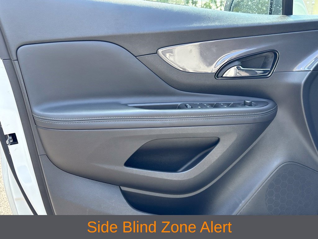 Used 2022 Buick Encore Preferred w/ Safety Package AWD/4WD image 17