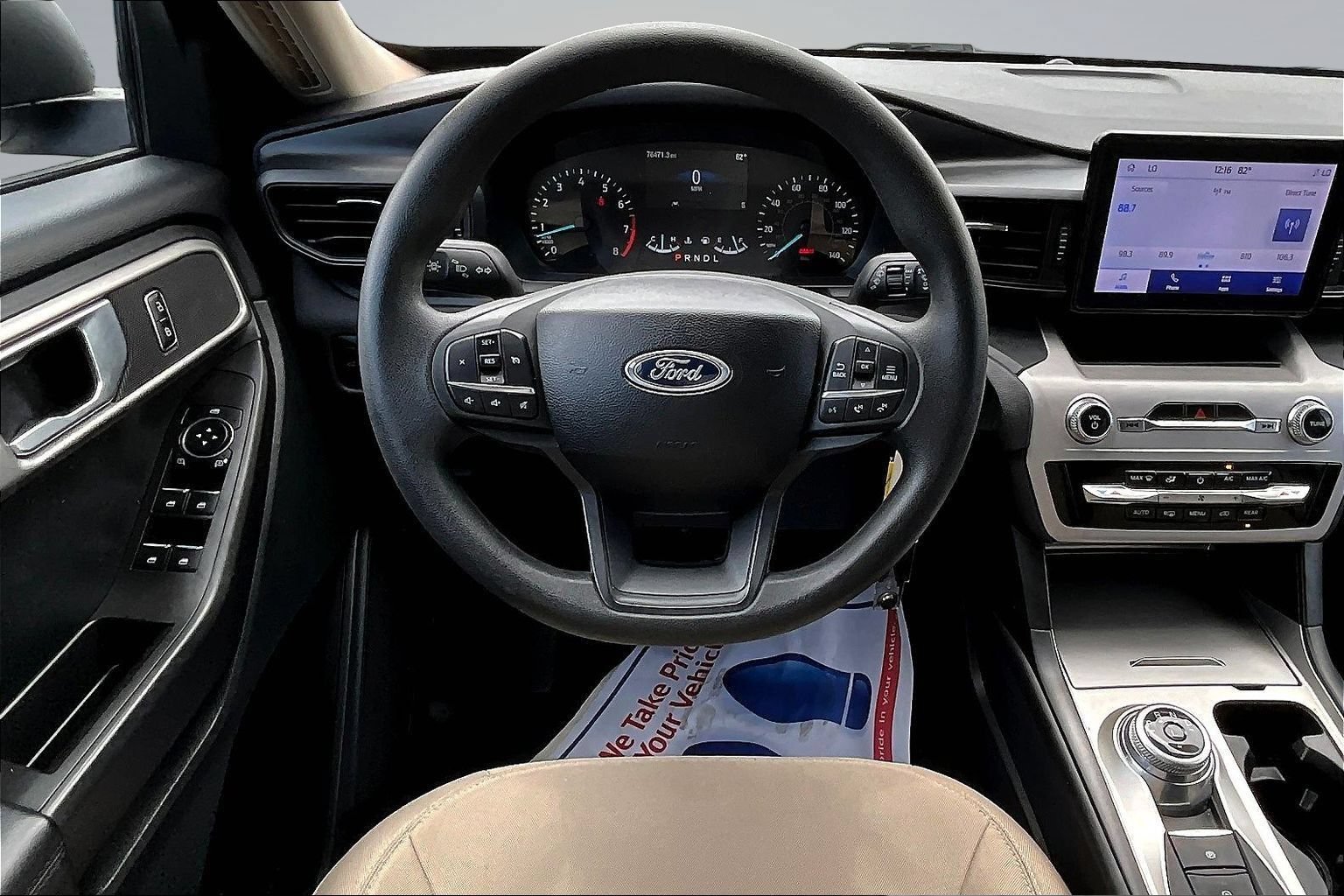 Used 2023 Ford Explorer 4WD image 7