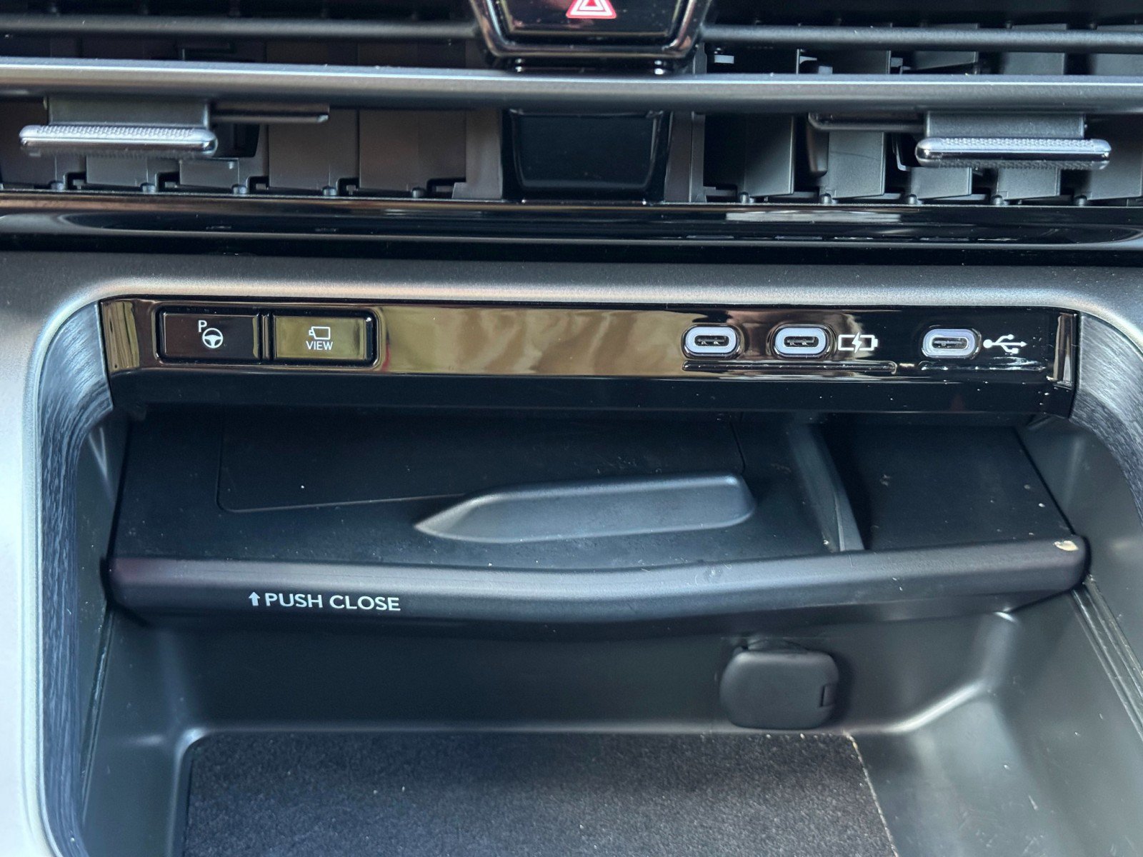 Used 2024 Lexus TX 500h AWD w/ Technology Package image 29
