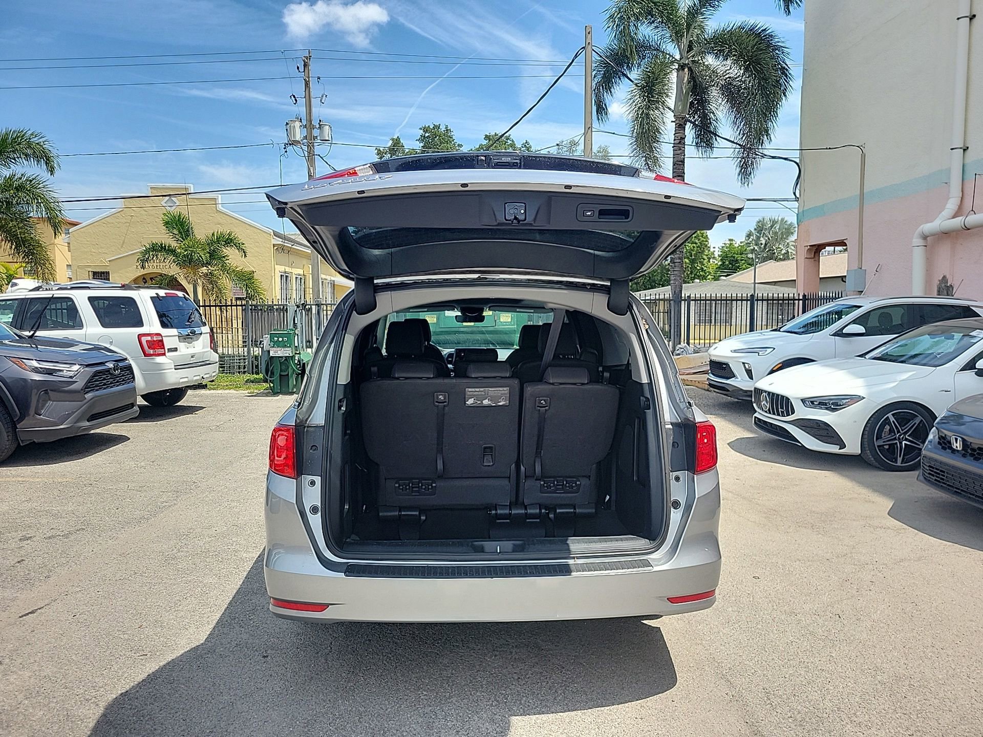 Used 2023 Honda Odyssey EX-L image 11