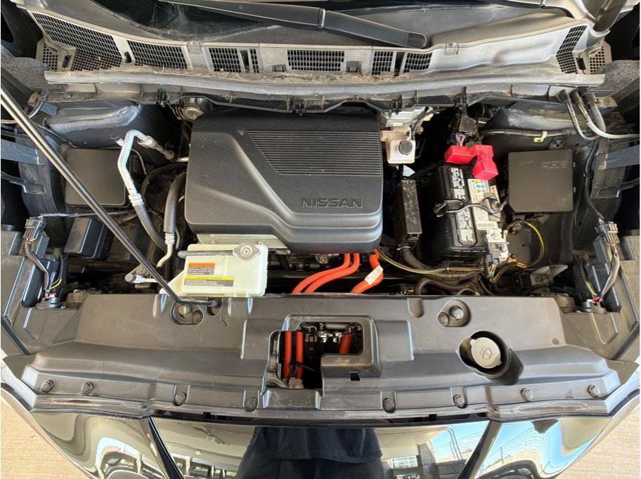 Used 2025 Nissan Leaf S FWD image 34