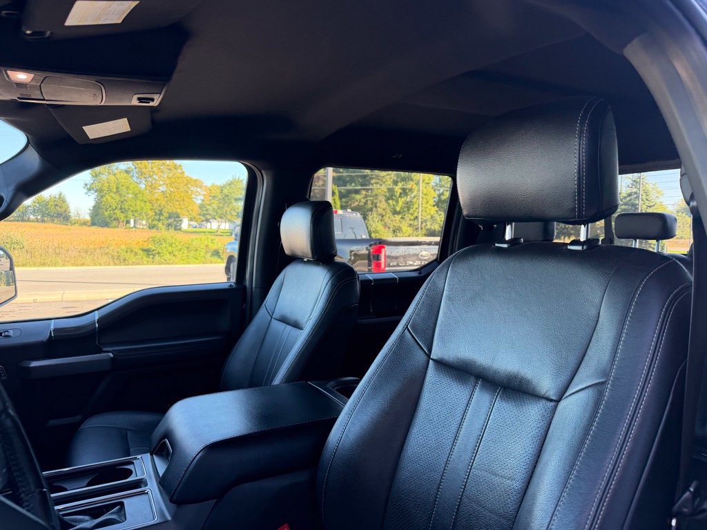 Used 2019 Ford F150 XLT w/ Equipment Group 302A Luxury AWD/4WD image 16