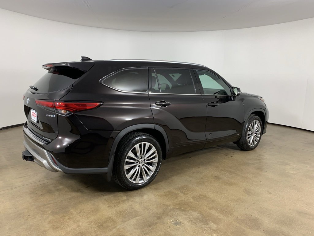 Used 2022 Toyota Highlander Platinum image 35
