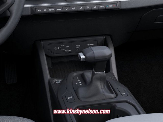 New 2025 Kia K4 LXS image 23
