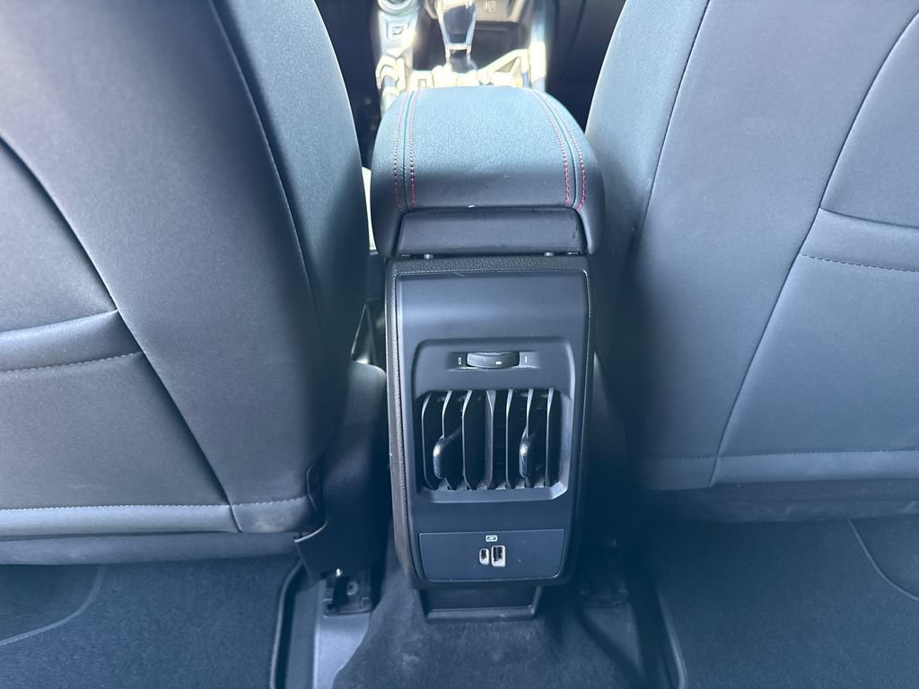 Used 2024 Dodge Hornet R/T AWD/4WD image 10