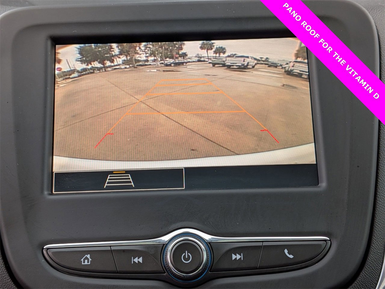 Used 2022 Chevrolet Equinox LT image 16