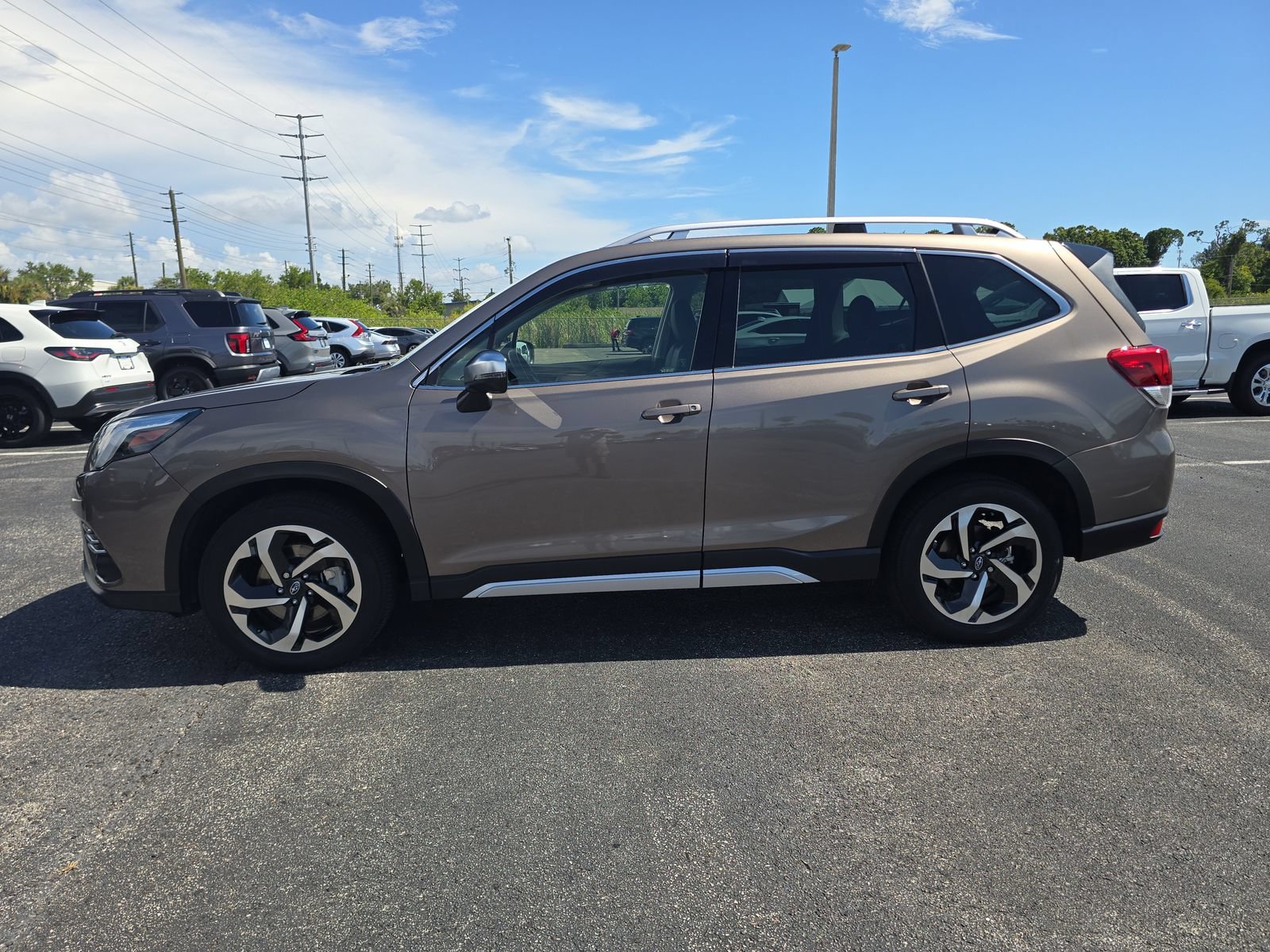 Used 2024 Subaru Forester Touring AWD/4WD image 6